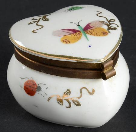 Spring Time Hinged Box