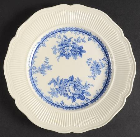The Adelaide Dessert/Pie Plate