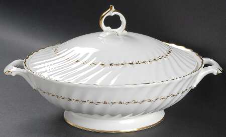 Adrian Round Covered Vegetable