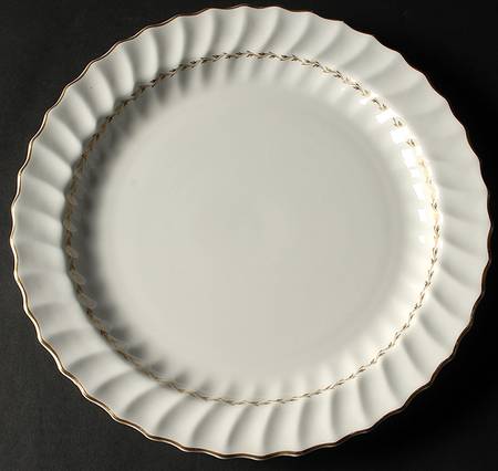 Adrian 13" Chop Plate (Round Platter)