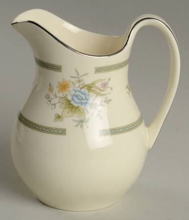 Adrienne Mini Creamer