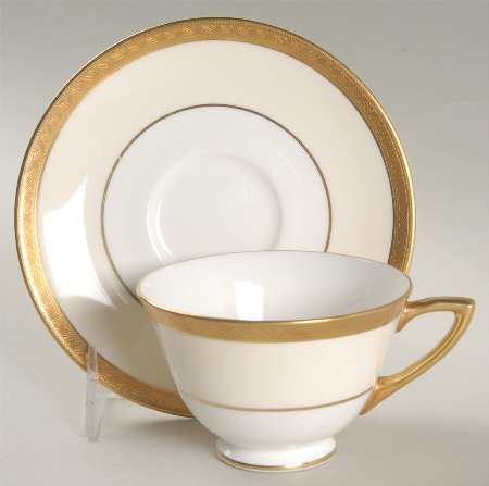 The Agincourt Footed Cup & Saucer Set