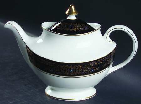 Albany Teapot & Lid