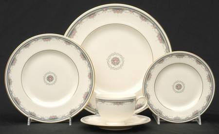 Albany 40 Piece Estate Set