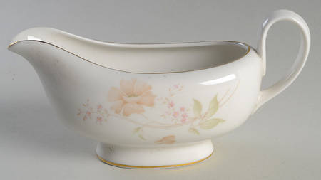 Allure Gravy Boat