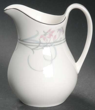 Allegro Creamer