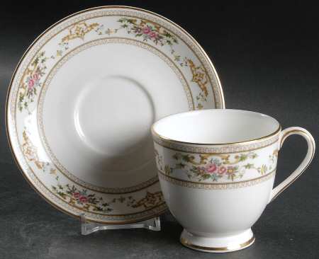 Alton Footed Cup & Saucer Set
