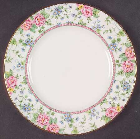 Amelia (White Background) Salad Plate