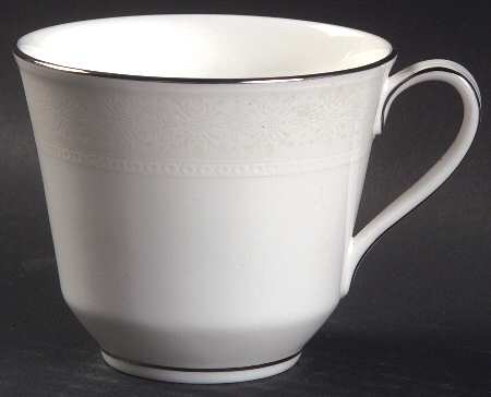 Amulet Flat Cup