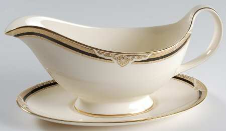 Andover Gravy Boat & Underplate