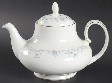 Angelique Teapot & Lid