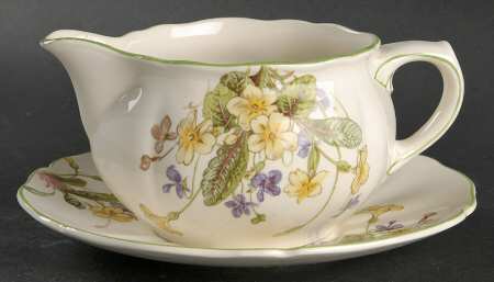April Gravy Boat & Underplate