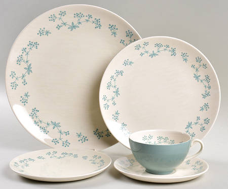 April Showers 5 Piece Place Setting