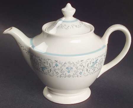Arabesque Mini Teapot & Lid