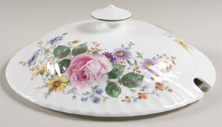 Arcadia (New, Smooth, Brown Green Backstamp) Lid for Tureen