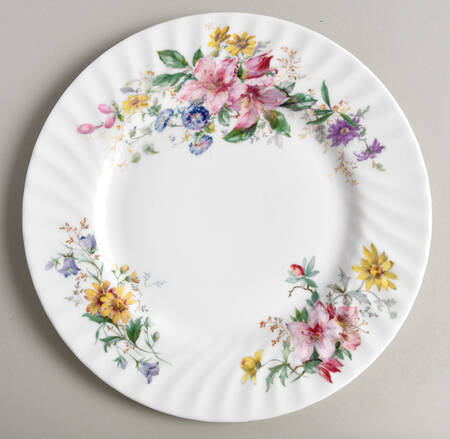 Arcadia (New, Smooth, Brown Green Backstamp) Luncheon Plate