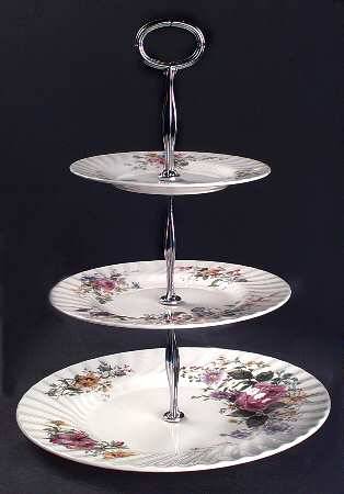 Arcadia (New, Smooth, Brown Green Backstamp) 13 7/8"-14 1/4" 3-Tiered Serving Tray(DP,SP,BB) HC