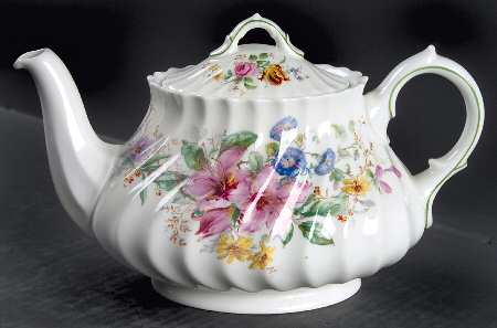 Arcadia (Older, Green Backstamp) Small Teapot & Lid