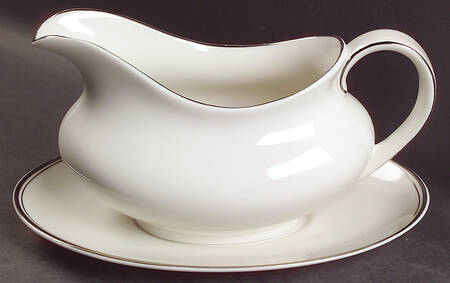 Argenta Gravy Boat & Underplate