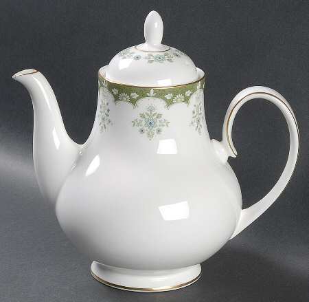 Ashmont Coffee Pot & Lid