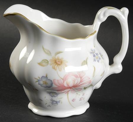 Ashbourne Creamer