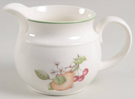 Ashberry 24 Oz Pitcher