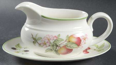 Ashberry Gravy Boat & Underplate