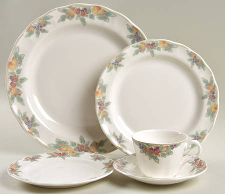 Autumn Fruits 5 Piece Place Setting