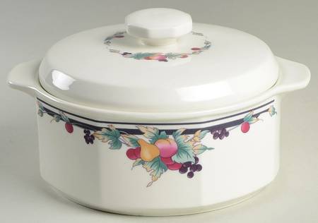 Autumn's Glory 1.25 Qt Round Covered Casserole