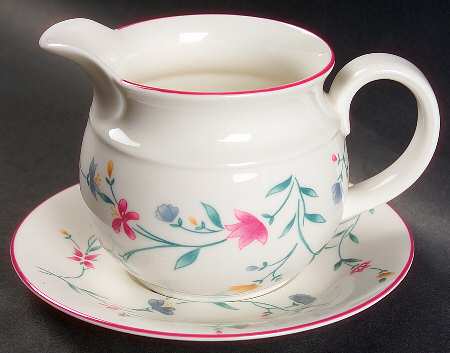 Avalon Gravy Boat & Underplate