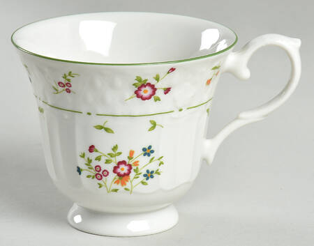 Avignon Footed Cup