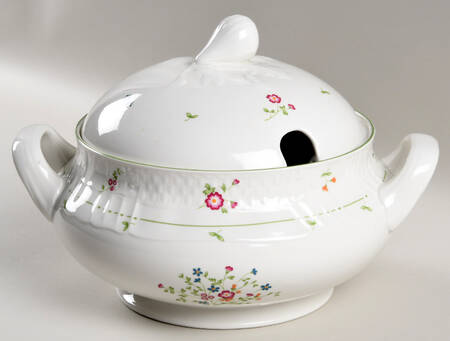 Avignon Tureen &  Lid