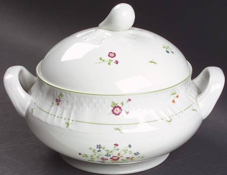Avignon Round Covered Vegetable