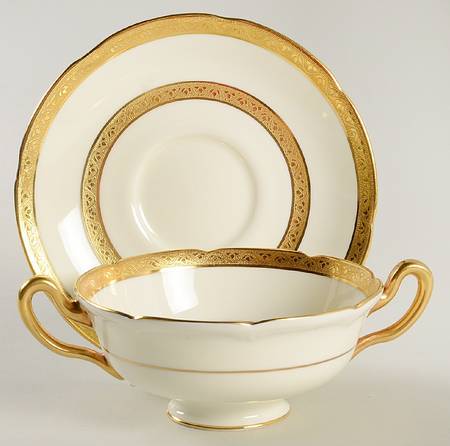 The Balmoral Footed Cream Soup Bowl & Saucer Set