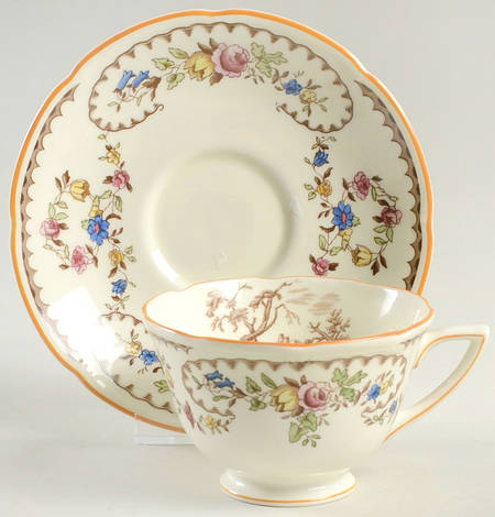 The Beaufort (Center Design) Footed Cup & Saucer Set