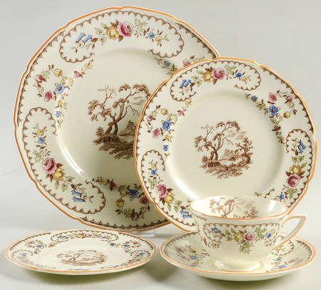 The Beaufort (Center Design) 5 Piece Place Setting