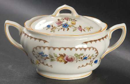 The Beaufort (Center Design) Sugar Bowl & Lid