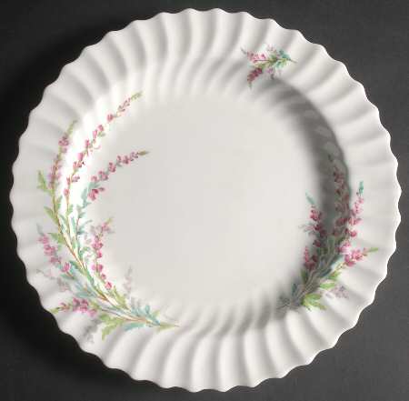 Bell Heather (Scalloped, No Trim) 12" Chop Plate (Round Platter)