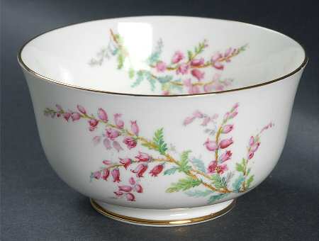 Bell Heather (Smooth, Gold Trim) Cranberry Bowl