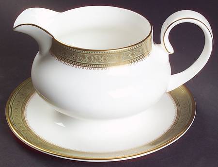 Belvedere Gravy Boat with Attached Underplate