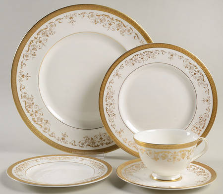 Belmont 40 Piece Set