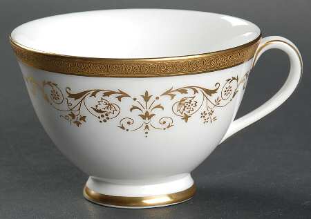 Belmont Footed Cup