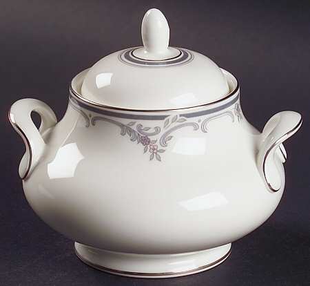 Belton Sugar Bowl & Lid