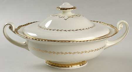 Belvedere Round Covered Vegetable