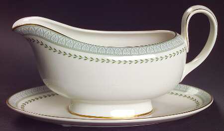Berkshire Gravy Boat & Underplate