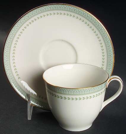 Berkshire Flat Cup & Saucer Set