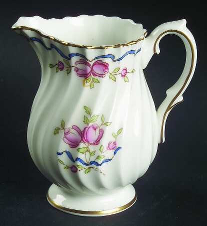 The Beverley Mini Creamer