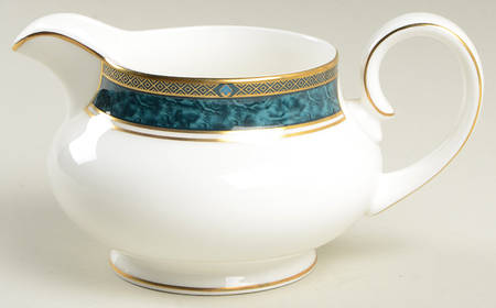 Biltmore Round Gravy Boat