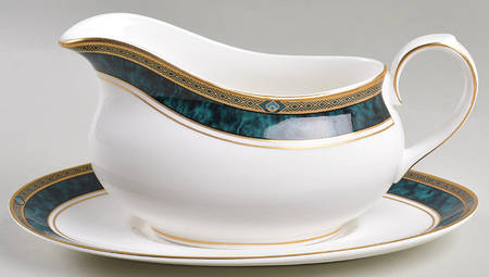 Biltmore 2001 Shape Gravy Boat & Underplate