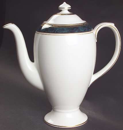 Biltmore 2001 Shape Coffee Pot & Lid
